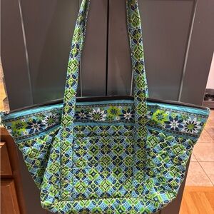 Stylish Green Patterned Tote Bag like new